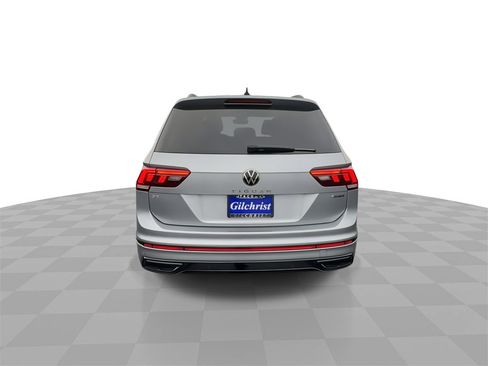 Used 2022 Volkswagen Tiguan SE R-Line image 7