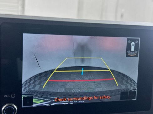 Used 2025 Toyota 4Runner TRD Off-Road image 23