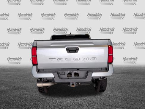 Used 2026 Toyota Tacoma SR5 RWD image 10