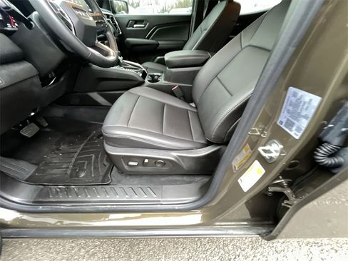 Used 2023 GMC Canyon Elevation w/ Elevation Premium Package image 12