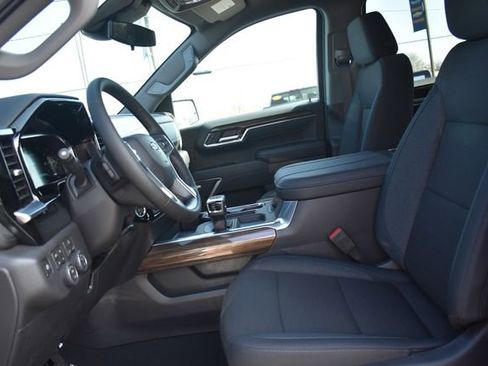 New 2026 Chevrolet Silverado 1500 LT Trail Boss w/ Convenience Package II AWD/4WD image 29