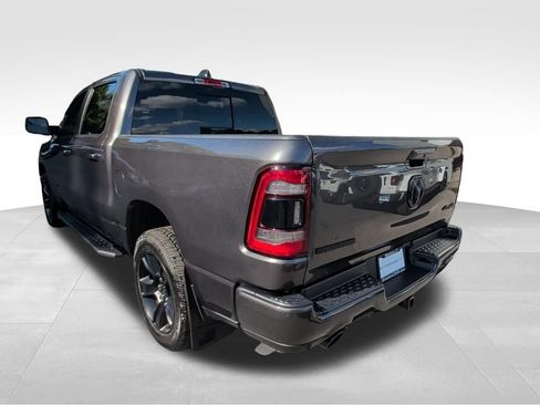Used 2022 RAM 1500 Big Horn AWD/4WD image 3