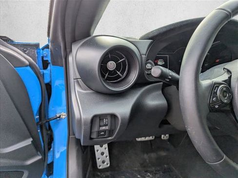 Used 2022 Toyota GR86 Premium image 14