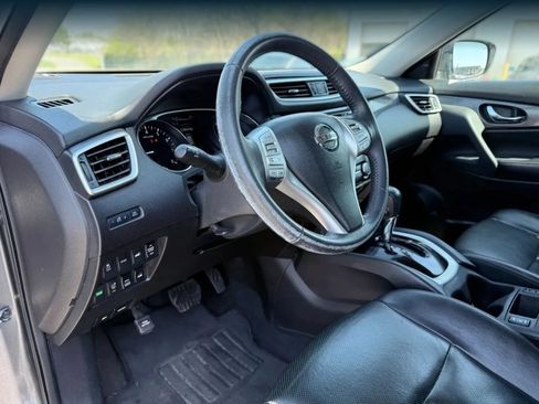 Used 2016 Nissan Rogue SL w/ SL Premium Package AWD/4WD image 17
