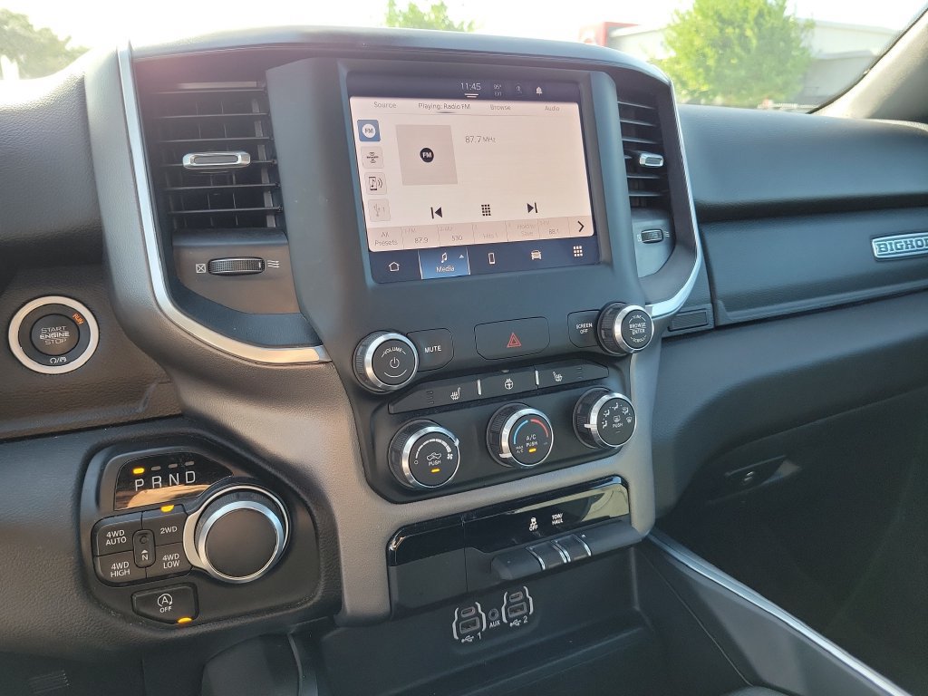 Used 2024 RAM 1500 Big Horn AWD/4WD image 30