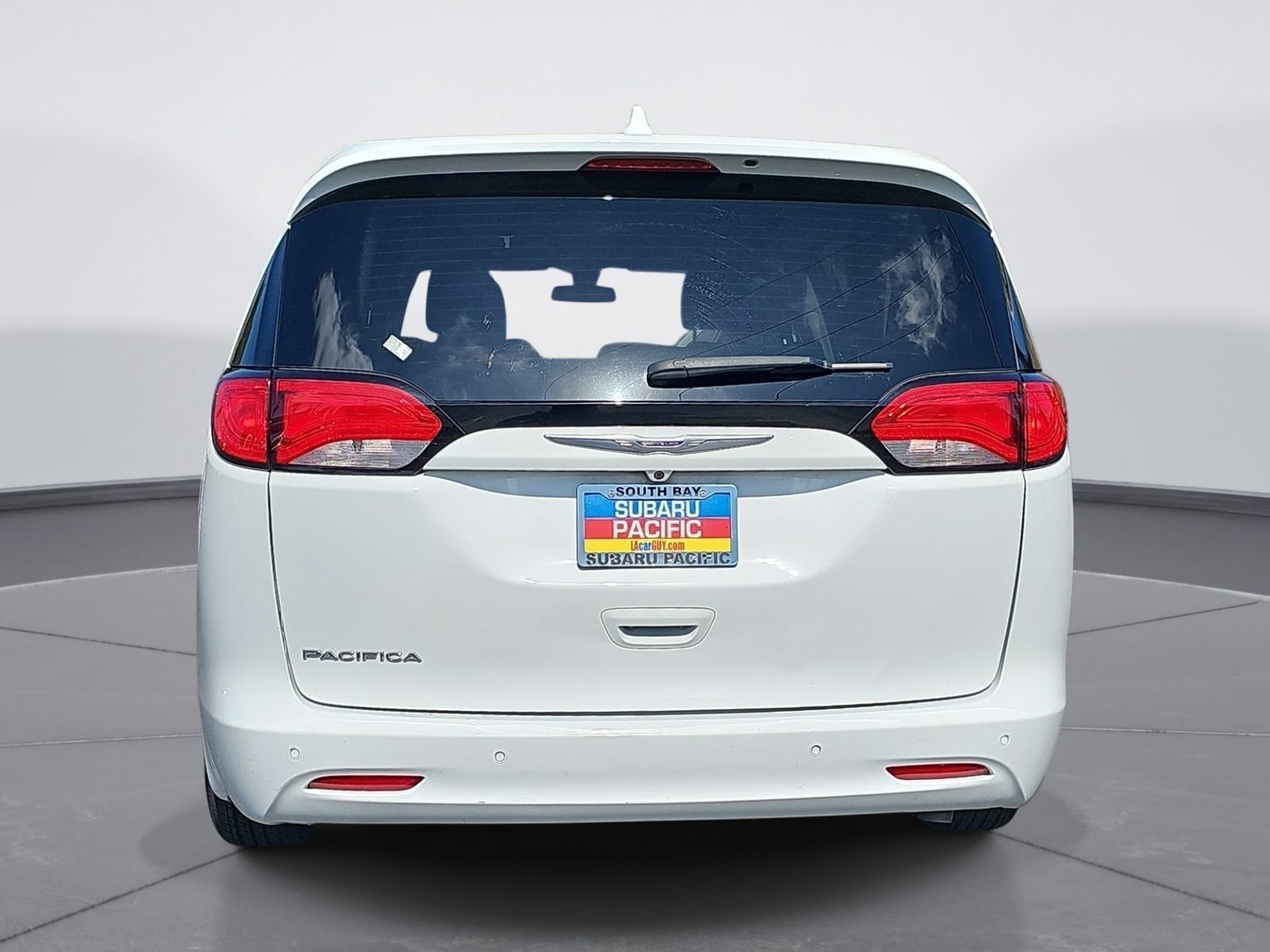 Used 2019 Chrysler Pacifica LX w/ Tire & Wheel Group FWD image 4