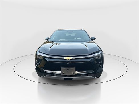 New 2025 Chevrolet Blazer EV LT w/ Super Cruise Package image 3