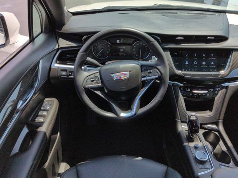 Used 2024 Cadillac XT6 Sport w/ LPO, ONYX Package AWD/4WD image 16