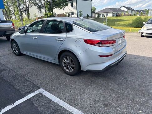 Used 2020 Kia Optima LX FWD image 17