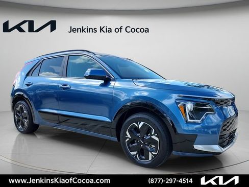 Certified 2026 Kia Niro Wind FWD image 1