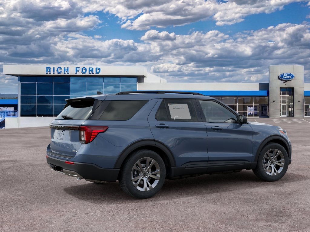New 2027 Ford Explorer Active w/ Active Comfort Package AWD/4WD image 6