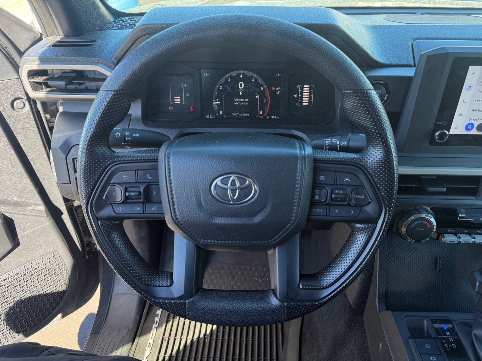Used 2025 Toyota Tacoma SR AWD/4WD image 9