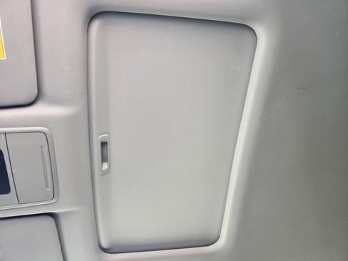 Used 2024 Honda CR-V EX image 23