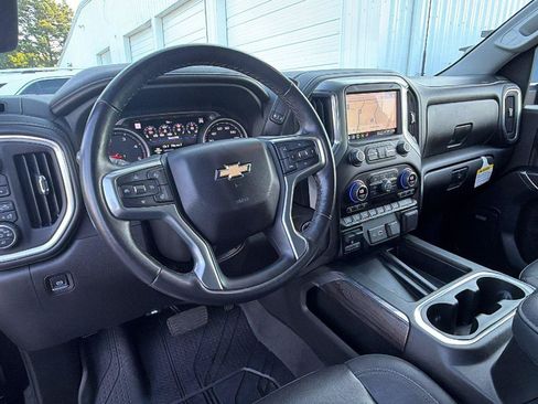 Used 2022 Chevrolet Silverado 2500 LTZ w/ LTZ Premium Package AWD/4WD image 24