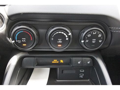 New 2026 MAZDA MX-5 Miata Club w/ Interior Package RWD image 23