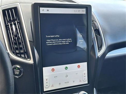 Used 2024 Ford Edge SEL image 12