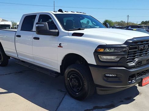 New 2026 RAM 2500 Tradesman AWD/4WD image 2