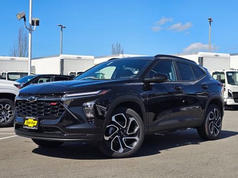 New 2026 Chevrolet Trax LT FWD image 25