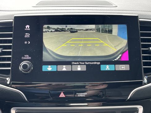 Certified 2021 Honda Pilot Touring image 20