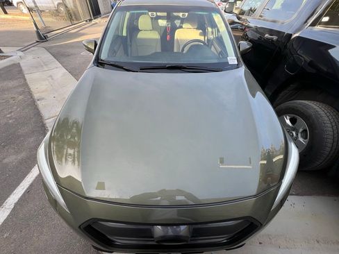 Used 2018 Subaru Outback 2.5i Premium image 13