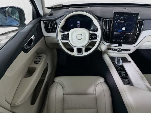 New 2026 Volvo XC60 B5 Ultra w/ Climate Package PRO image 21