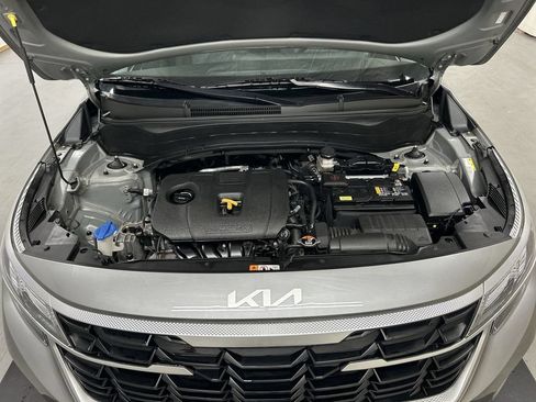 Certified 2024 Kia Seltos LX AWD/4WD image 23