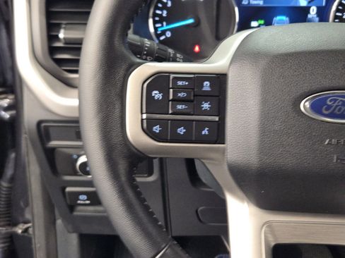 Certified 2022 Ford Expedition XLT image 25