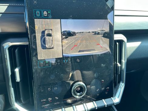 New 2026 GMC Acadia Elevation image 26