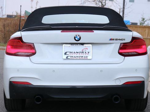 Used 2018 BMW M240i M240i 2dr Convertible image 7