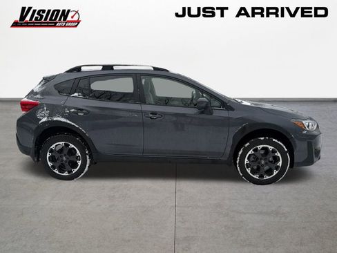 Used 2021 Subaru Crosstrek 2.0i Premium w/ Moonroof Package image 4