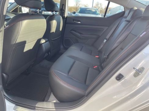 New 2025 Nissan Altima 2.5 SR image 23