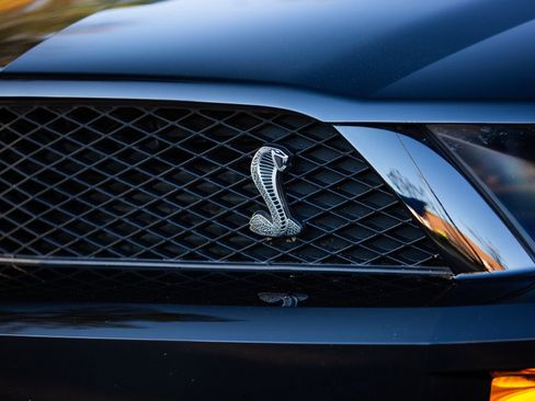 Used 2008 Ford Mustang Shelby GT500 image 4