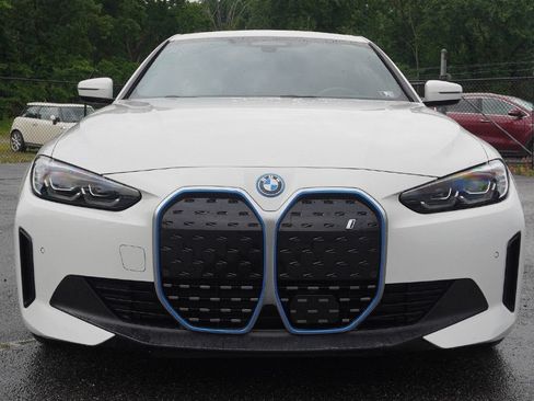 Used 2023 BMW i4 eDrive40 RWD image 12