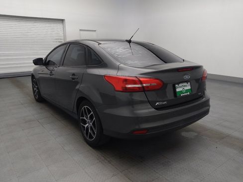 Used 2017 Ford Focus SEL FWD image 5