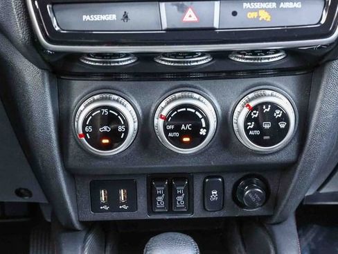 Used 2024 Mitsubishi Outlander Sport ES image 14