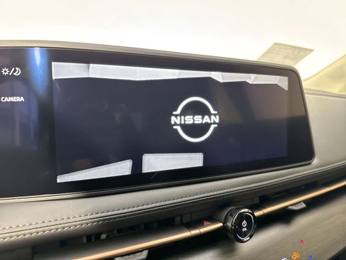 New 2025 Nissan Ariya AWD image 7