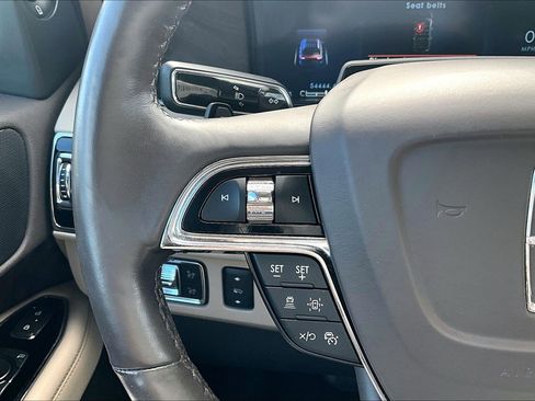 Used 2022 Lincoln Navigator L Reserve AWD/4WD image 18