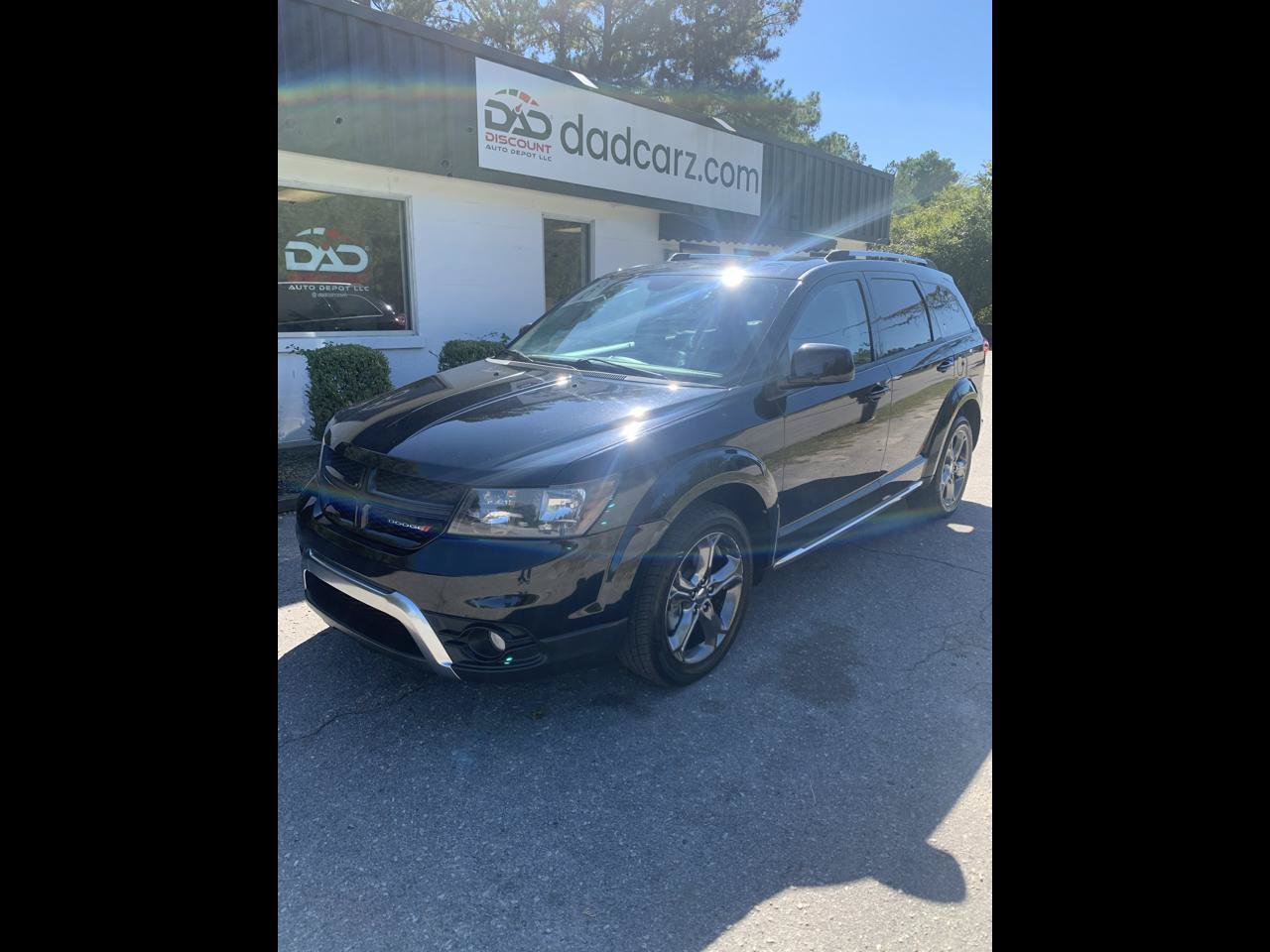 Used 2015 Dodge Journey Crossroad w/ Flexible Seating Group AWD/4WD image 1