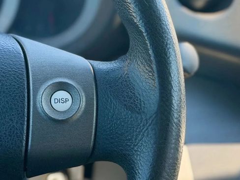 Used 2012 Toyota RAV4 FWD w/ Value Pkg image 18