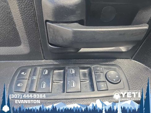 Used 2014 RAM 1500 Tradesman AWD/4WD image 25