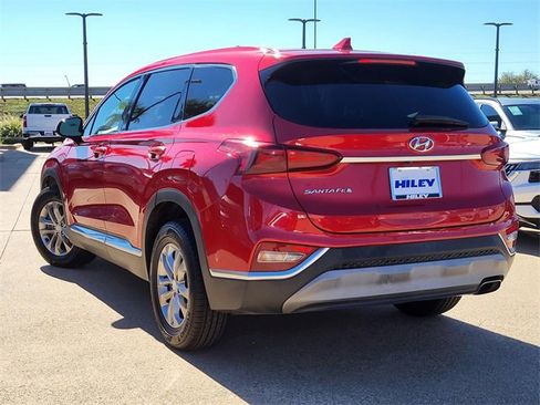 Used 2020 Hyundai Santa Fe SEL image 3