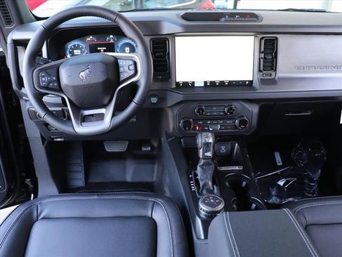 New 2025 Ford Bronco Big Bend image 17