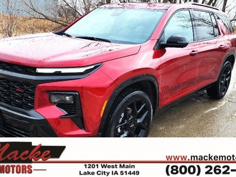 Used 2025 Chevrolet Traverse RS image 1