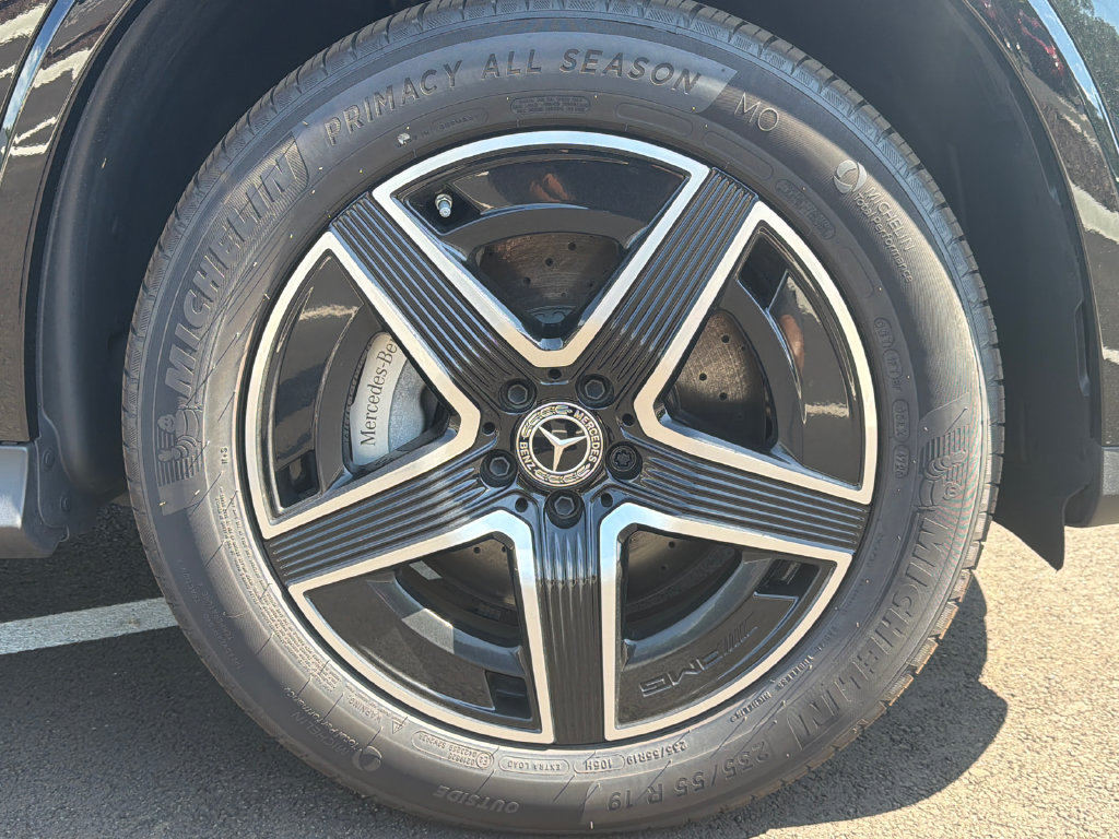 Used 2026 Mercedes-Benz GLC 300 image 12