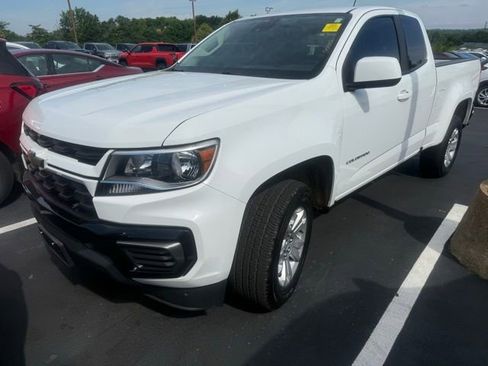 Used 2022 Chevrolet Colorado LT w/ Fleet Safety Package RWD image 2