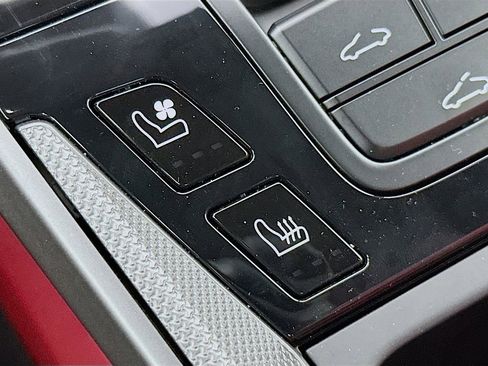 Used 2024 Porsche 911 Carrera 4S image 22