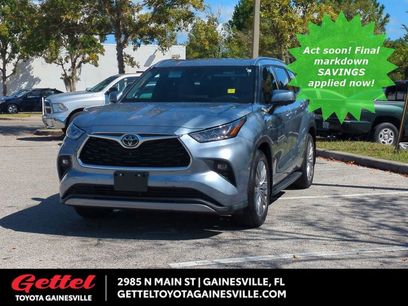 Used 2023 Toyota Highlander Platinum