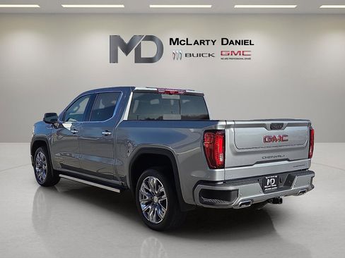Used 2024 GMC Sierra 1500 Denali w/ Denali Reserve Package image 4