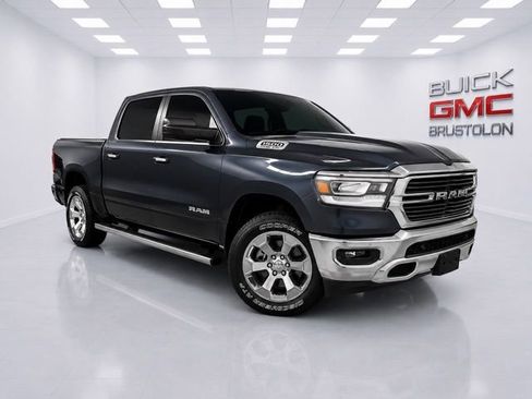 Used 2019 RAM 1500 Big Horn AWD/4WD image 1