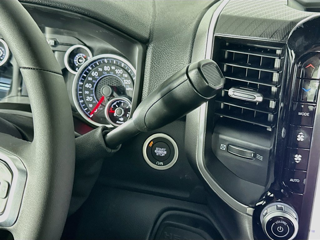 New 2027 RAM 2500 Big Horn AWD/4WD image 12